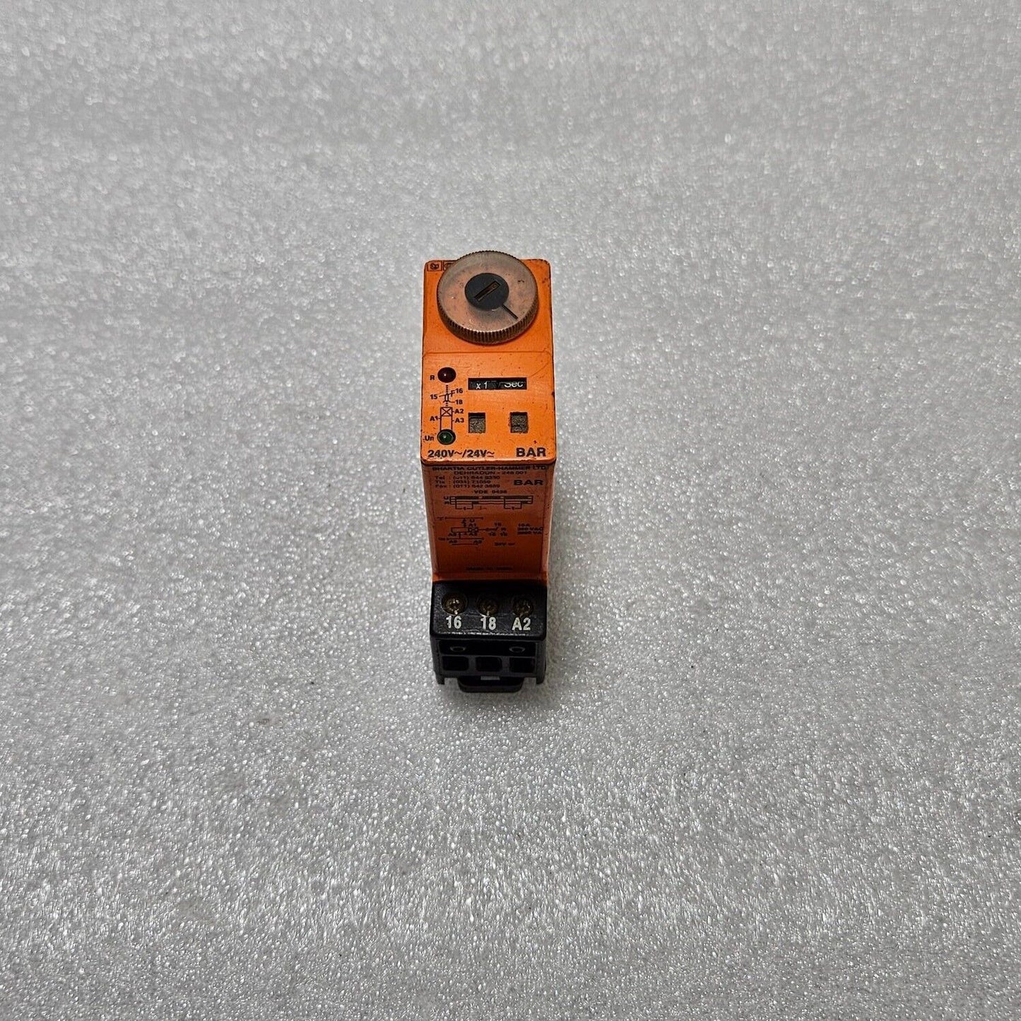 SYRELEC BAR TIMER RELAY 240VAC/24VAC-DC