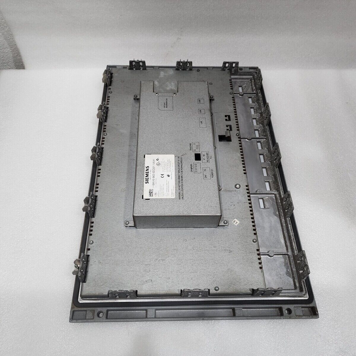 SIEMENS 6AV6 643-0DD01-1AX1 MP277 10” KEY MULTIPANEL