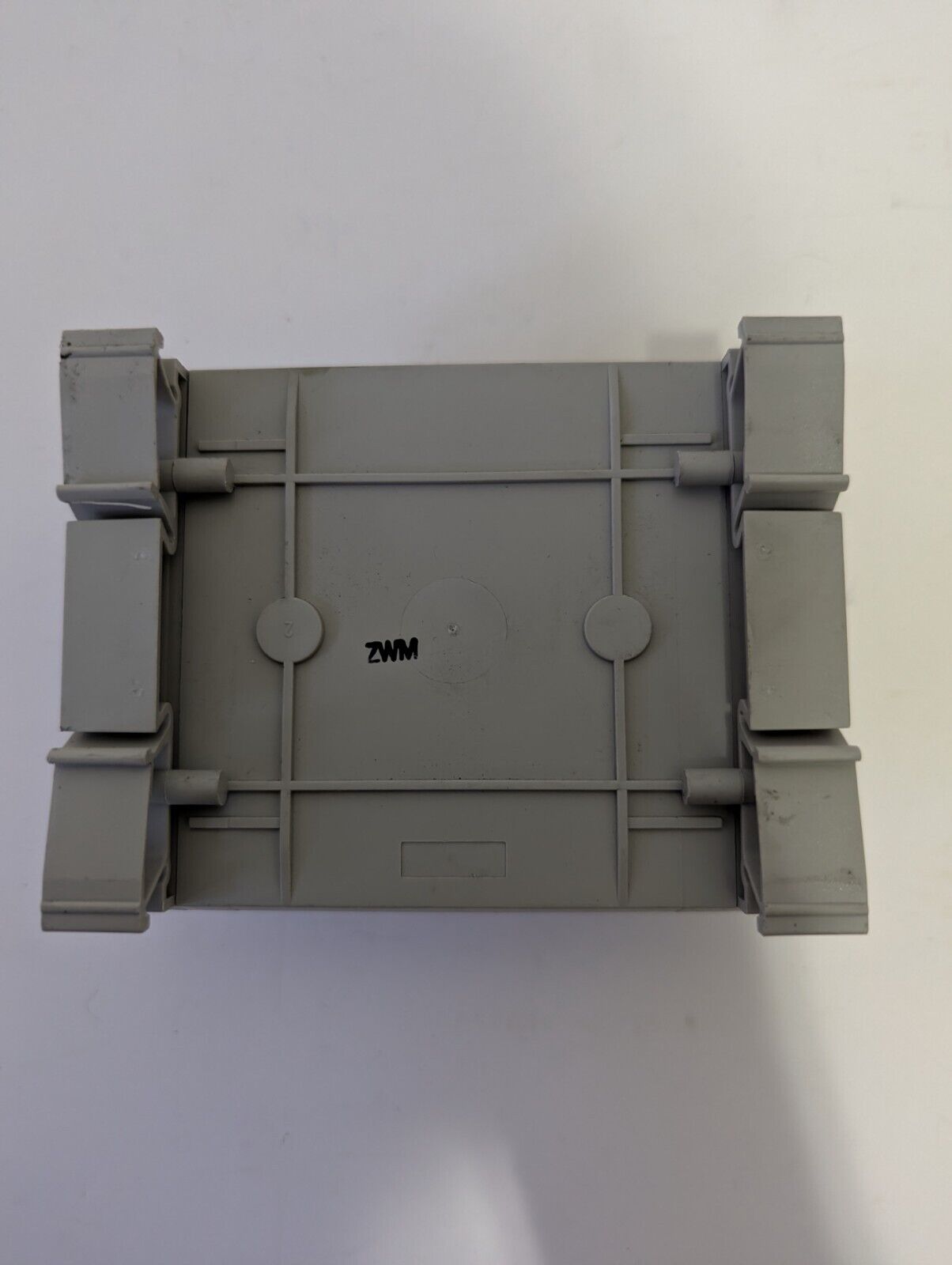 Allen Bradley 1492-IFM20F-2  Feed-Through Module Digital 20 Point lot of 2 unit