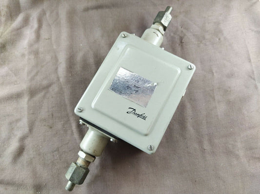 Danfoss Differential Pressure Switch RT 260A 0.5-6 Bar 017D002366 RT260A