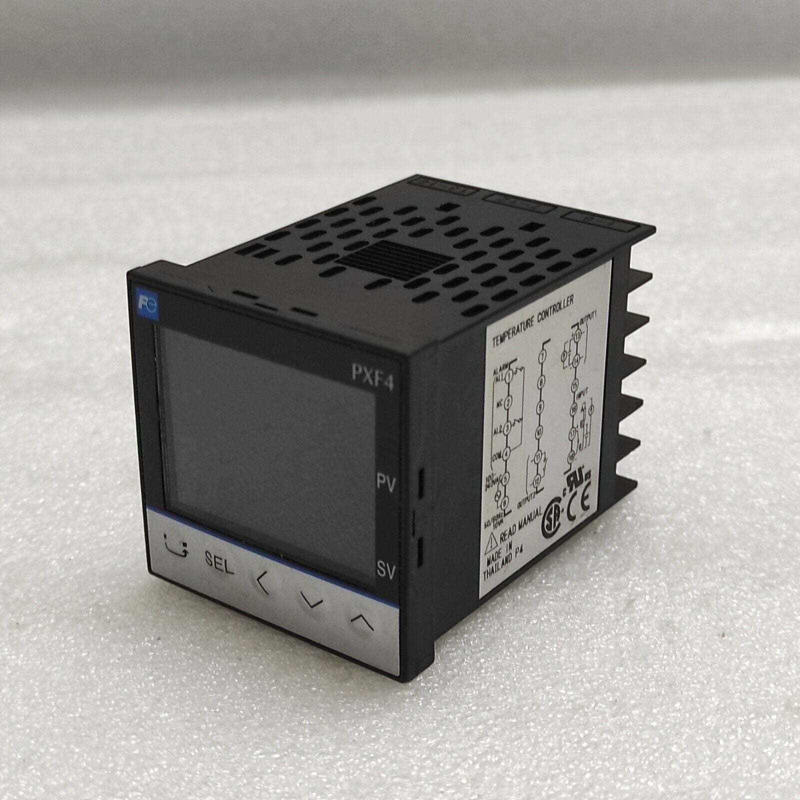 FUJI ELECTRIC PXF4 TEMPERATURE CONTROLLER PXF4ACY2-FV100 100-240V 48X48 MM
