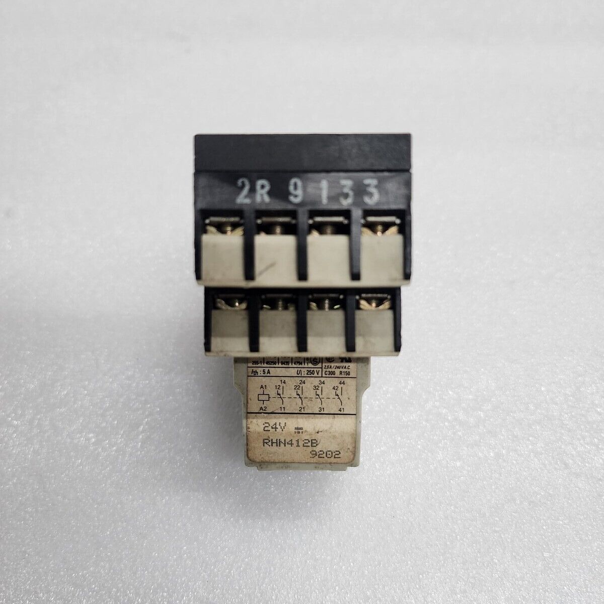 TELEMECANIQUE RHN 412B PLUG IN RELAY 24V