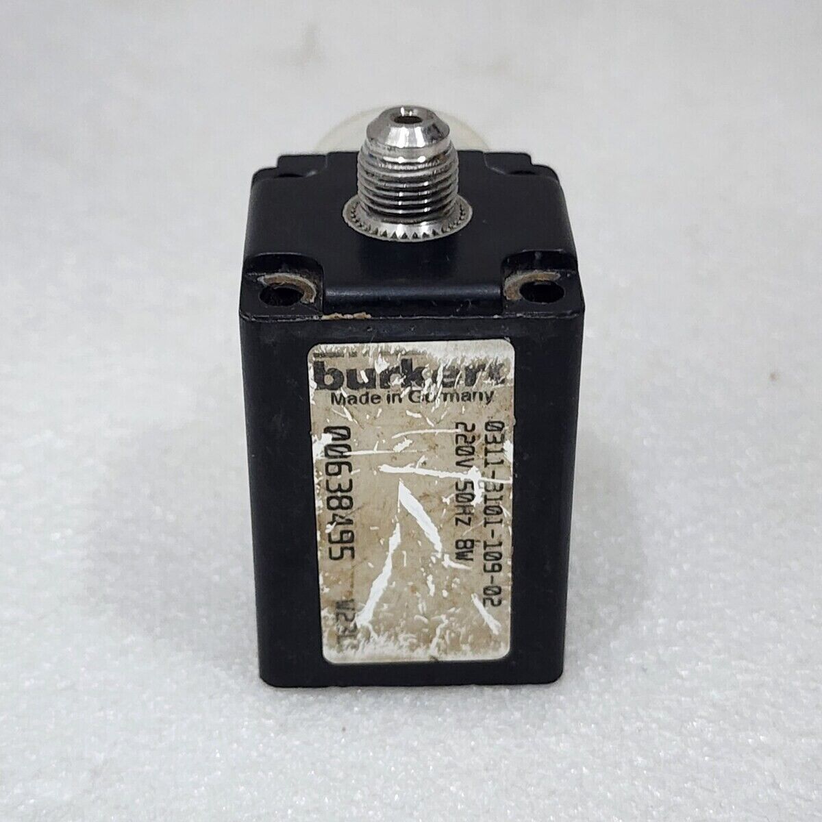 BURKERT 0311-3101-109-02 DIRECT ACTING 3/2 WAY PLUNGER VALVE 00638495