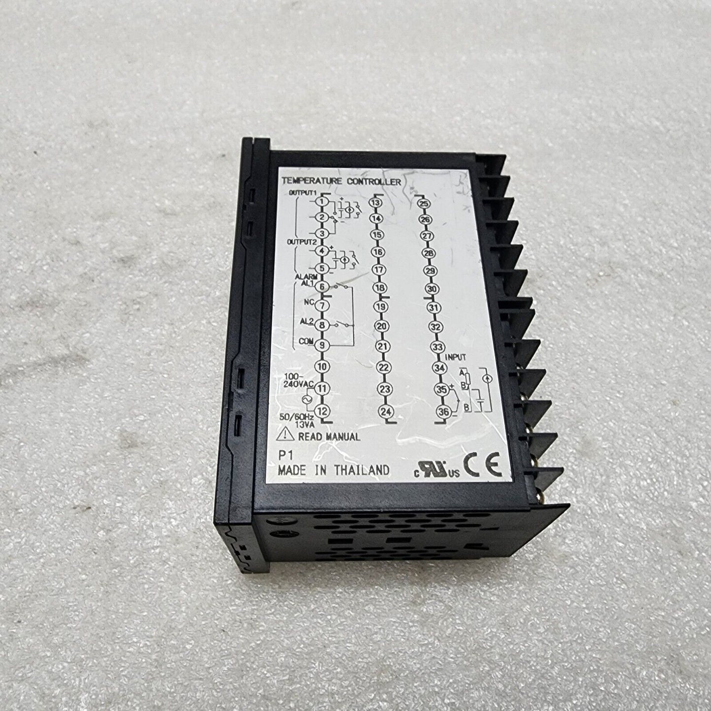 FUJI ELECTRIC PXF5ABY2-1VY00-P TEMPERATURE CONTROLLER 100-240VAC