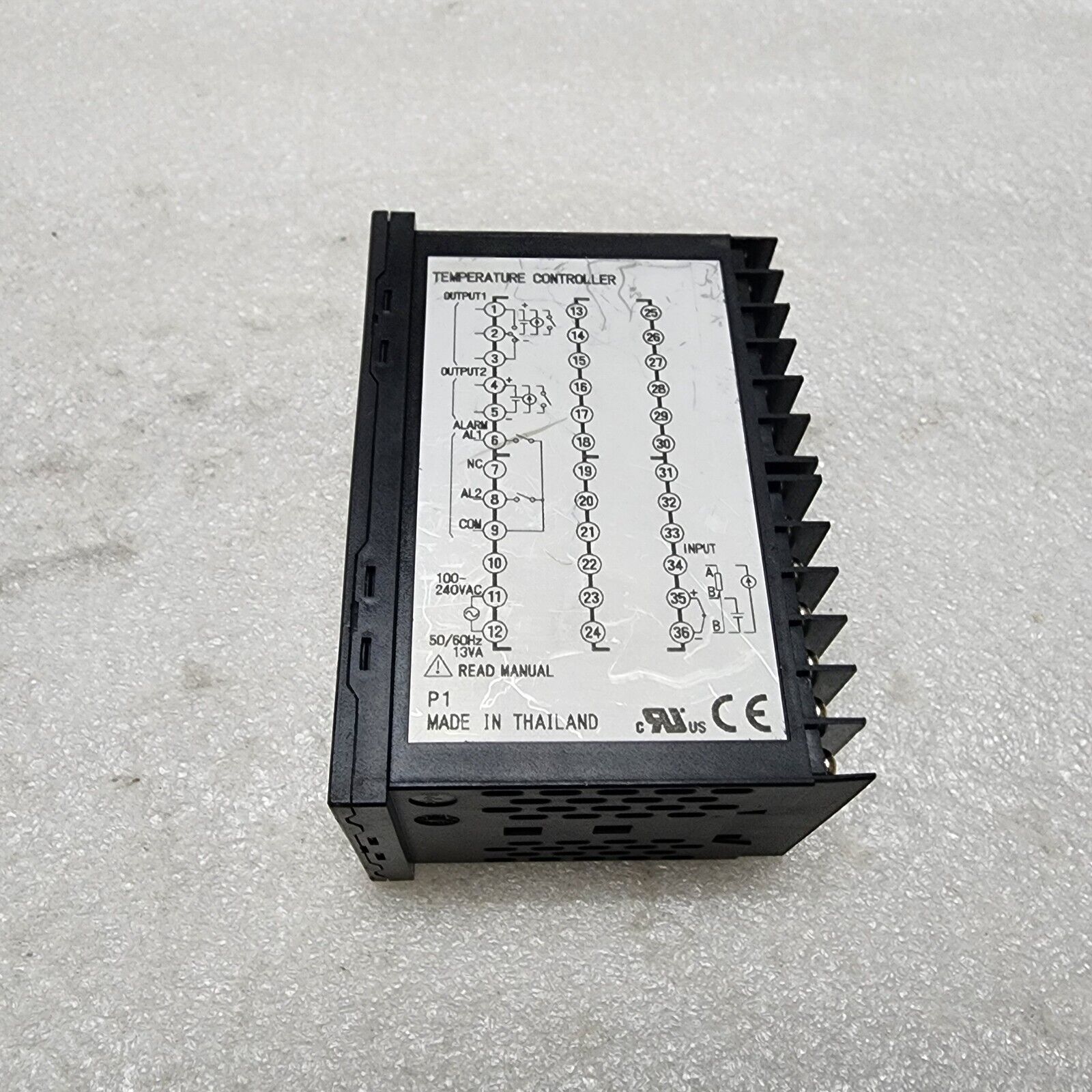 FUJI ELECTRIC PXF5ABY2-1VY00-P TEMPERATURE CONTROLLER 100-240VAC