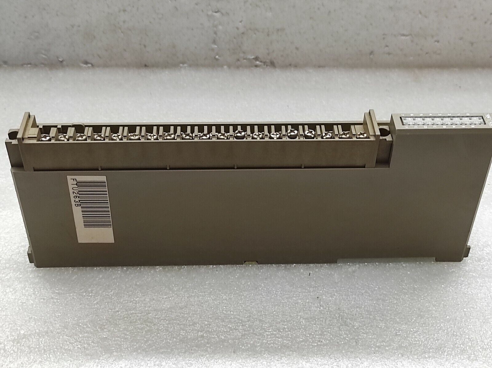 FUJI ELECTRIC FTU 263B-NK DIGITAL OUTPUT MODULE 