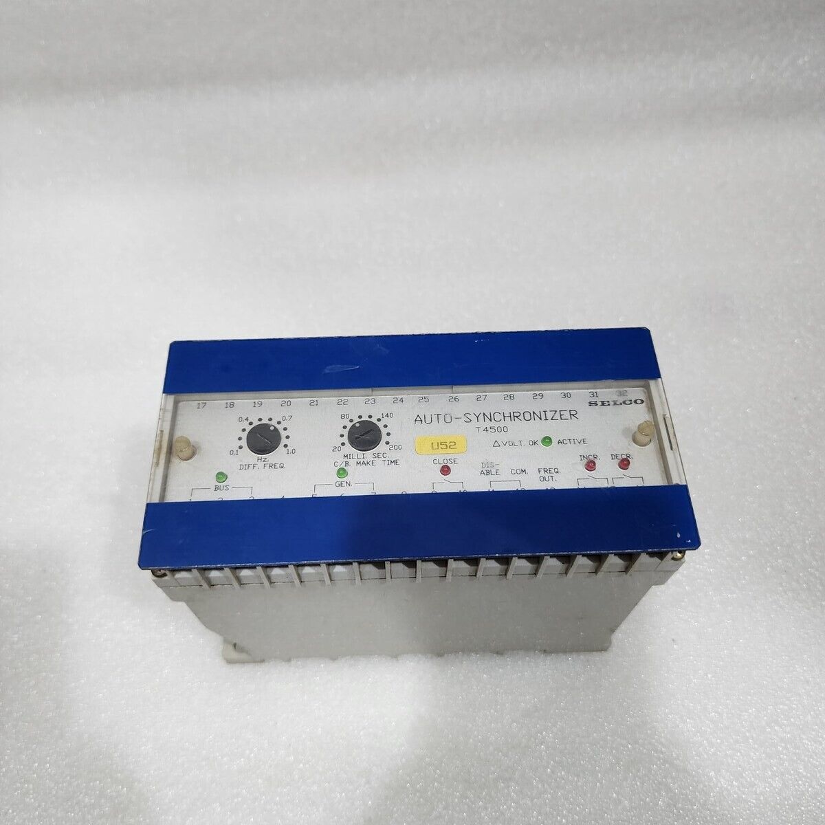 SELCO T4500-00 AUTO-SYNCHRONIZER 380-440V