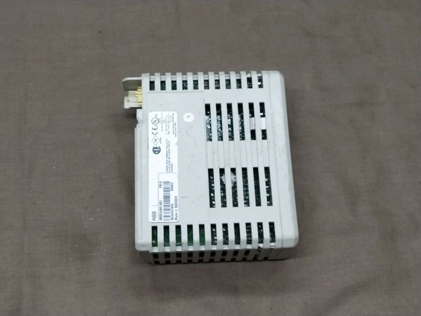 ABB DO820 Digital Output Relay 3BSE008514R1