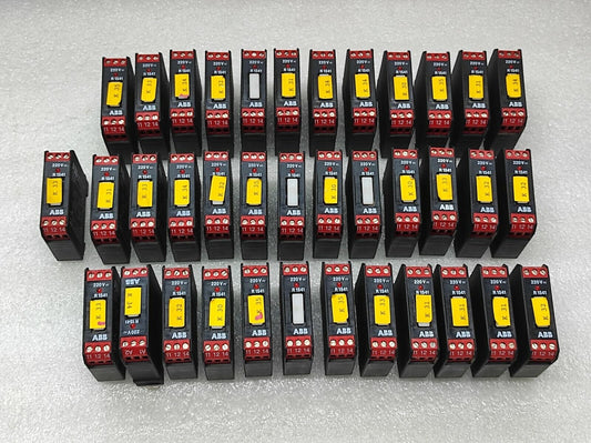 ABB R1541 INTERFACE RELAY 220V GHR1541601R1 LOT OF 7 PC