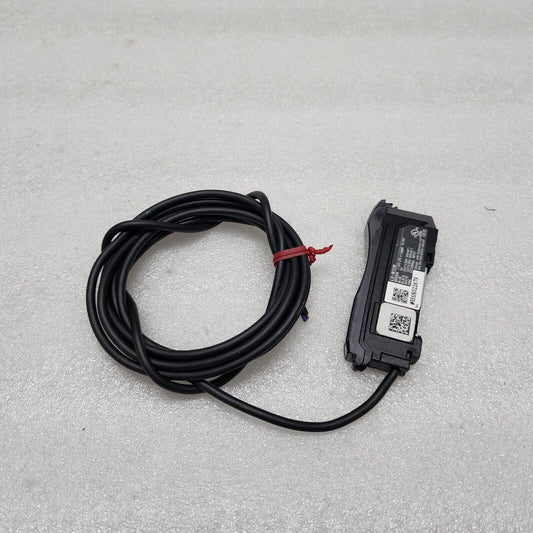 KEYENCE LV-N11N AMPLIFIER CABLE MAIN UNIT
