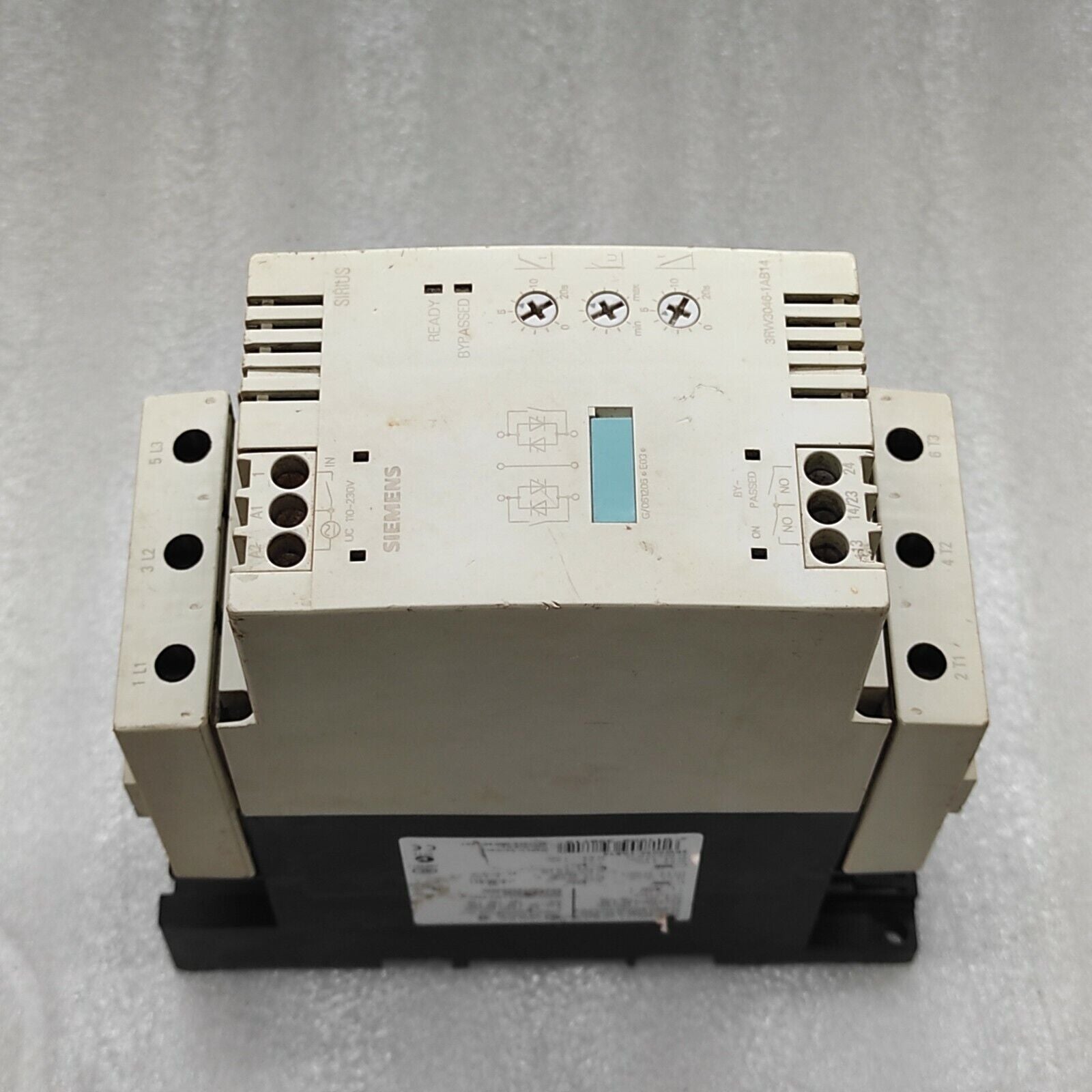 SIEMENS 3RW3046-1AB14 SOFT STARTER 110-230V