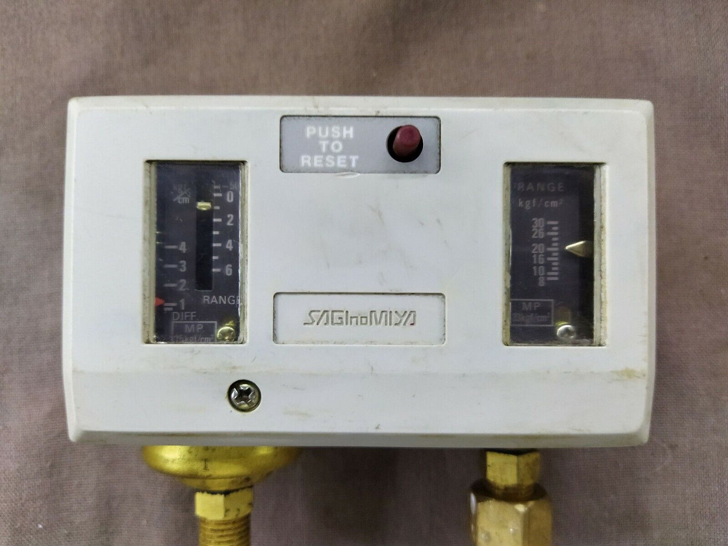 Saginomiya DNS-D606M 5244 Pressure Switch Max Working Pressure 15(LP)-33(HP) KGF