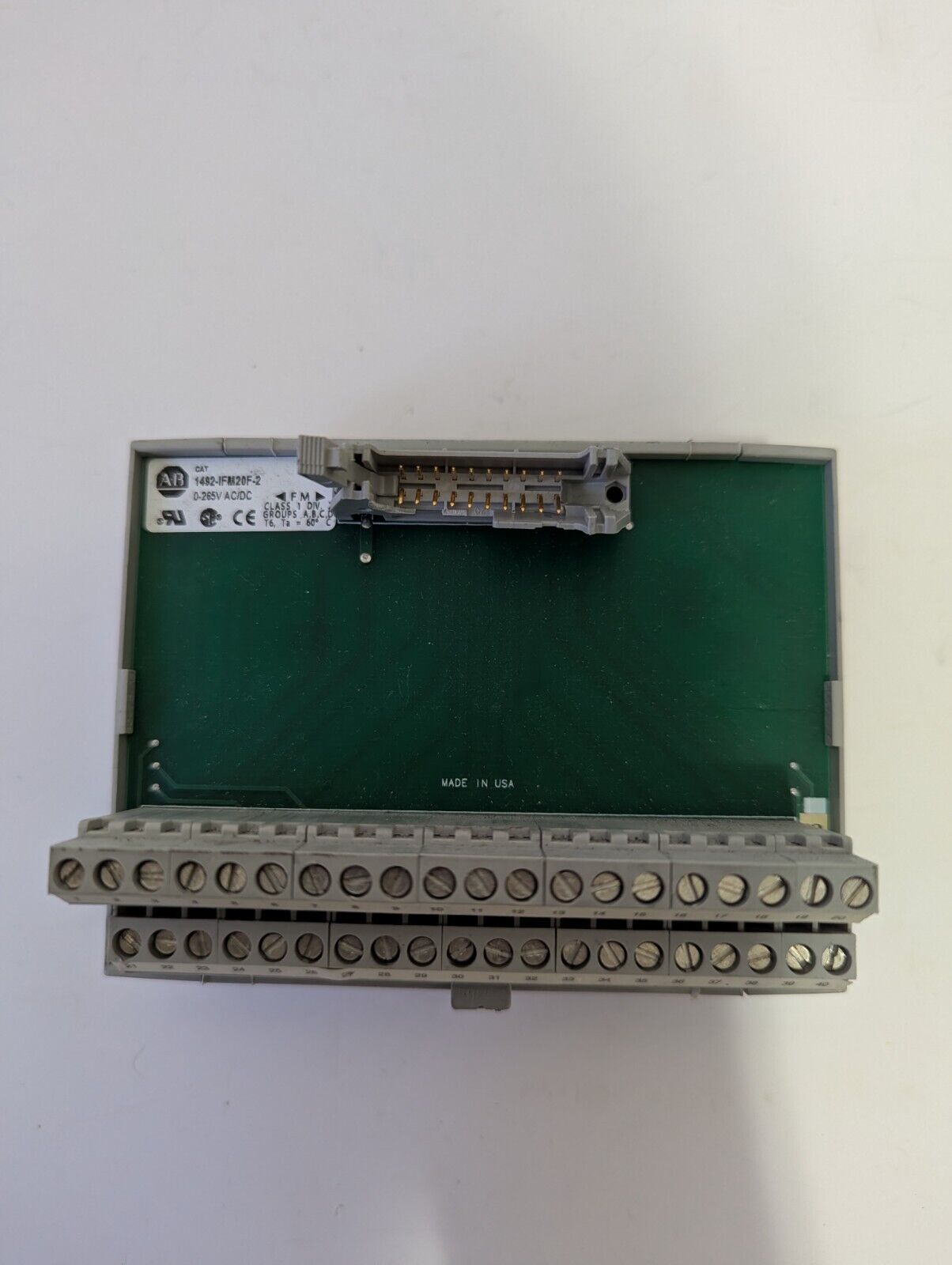 Allen Bradley 1492-IFM20F-2  Feed-Through Module Digital 20 Point lot of 2 unit