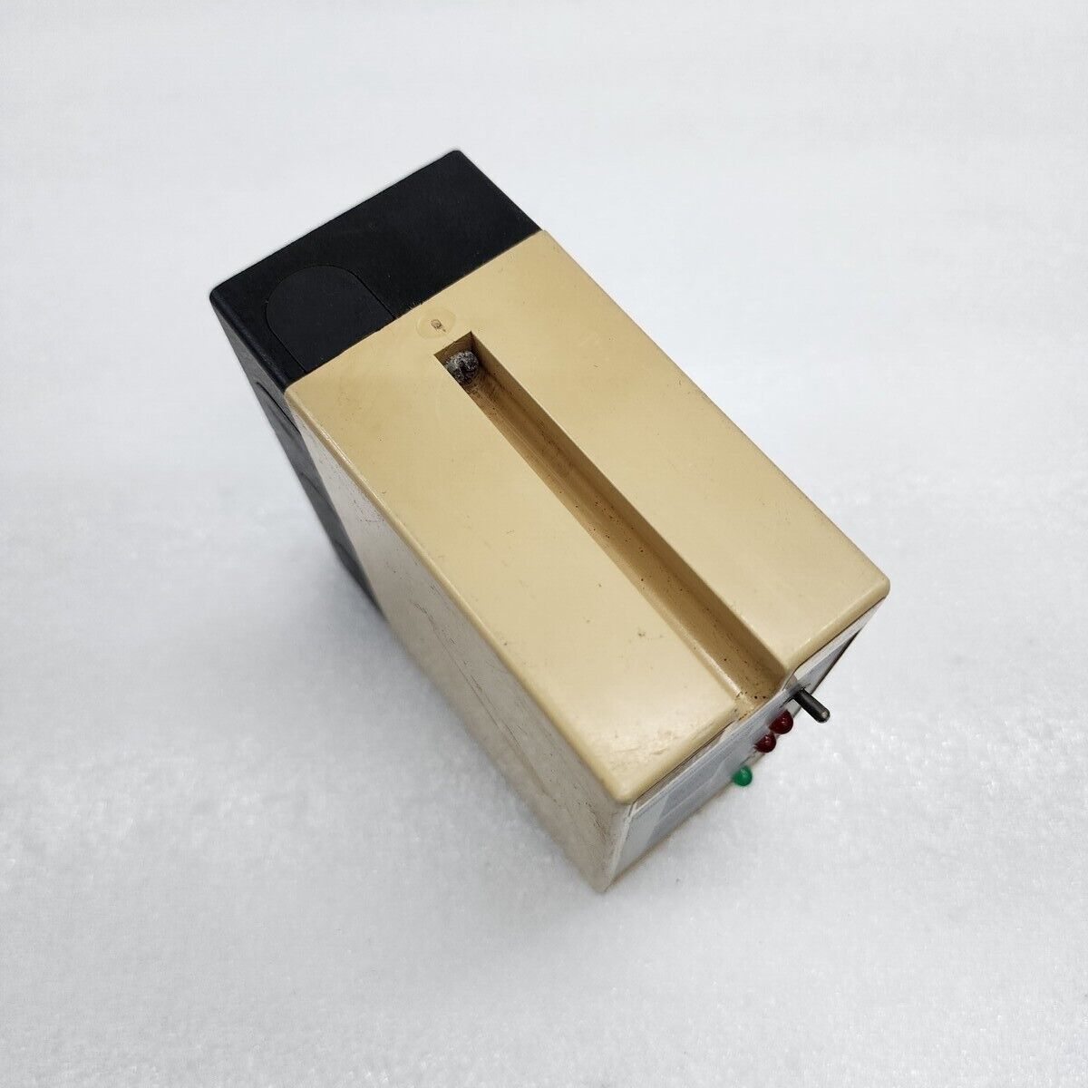 GESTRA NRS 1-7B 115V NRS 1-7 TUV WB 05-354 BOILER LEVEL SWITCH BODY BROKEN