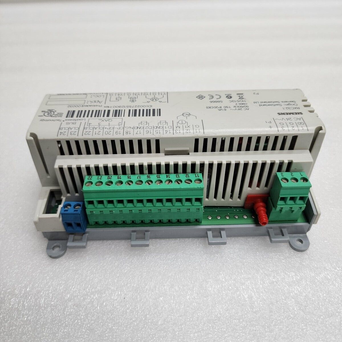 SIEMENS RXC32.1 CONTROLLER WITH GLB 131.1E ACTUATOR 24VAC