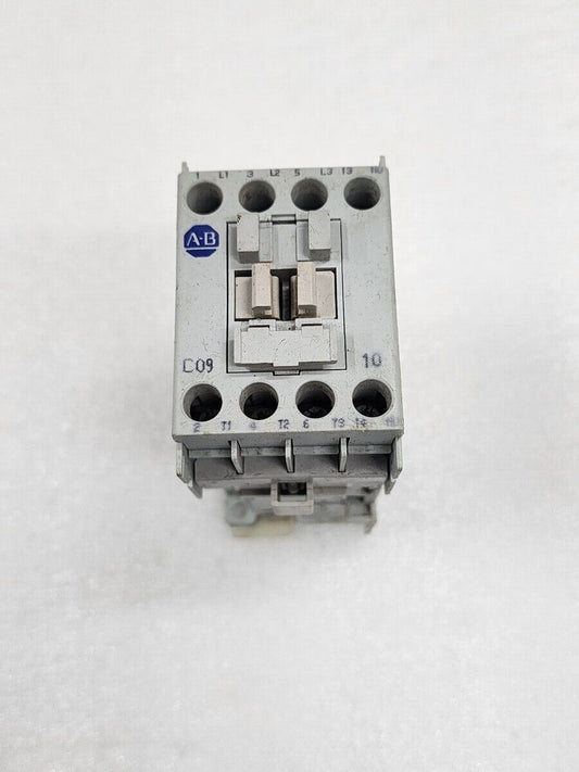 ALLEN BRADLEY CAT 100-C09Z-10 SER A MAGNETIC CONTACT COIL VOLTAGE 24VDC