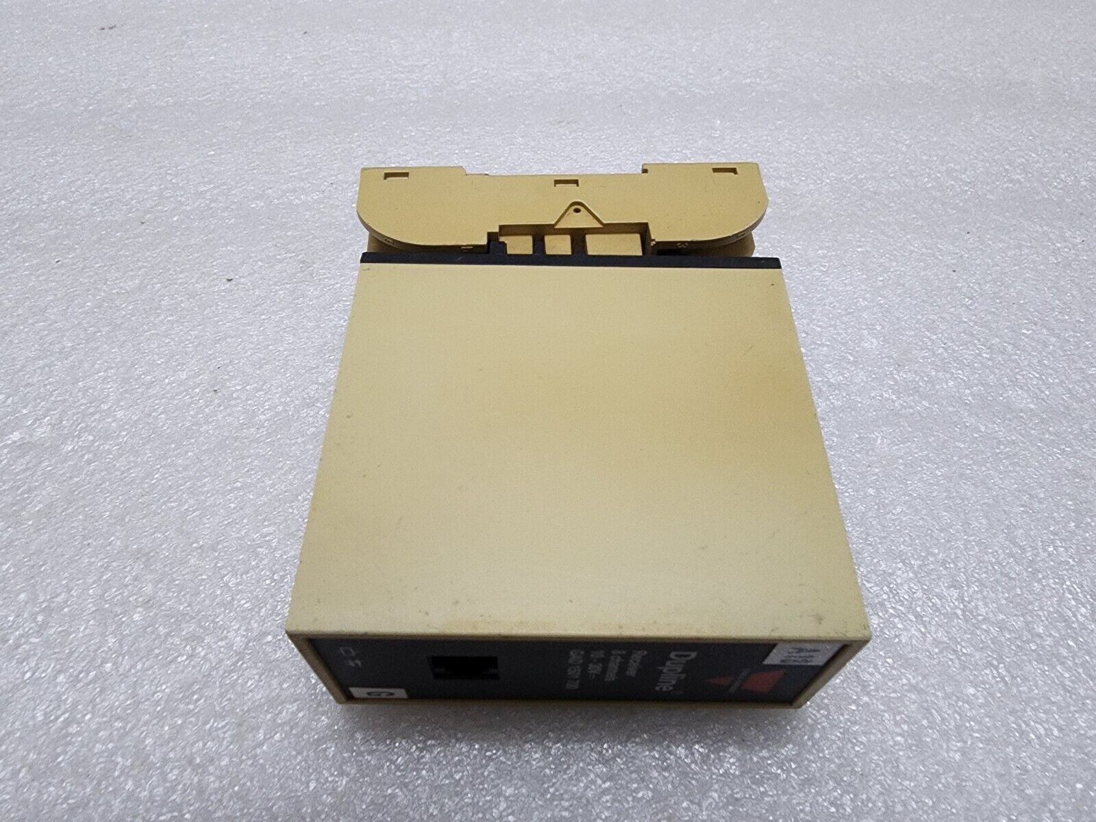 CARLO GAVAZZI GAD1501700 8-CH RECEIVER 10-30VDC