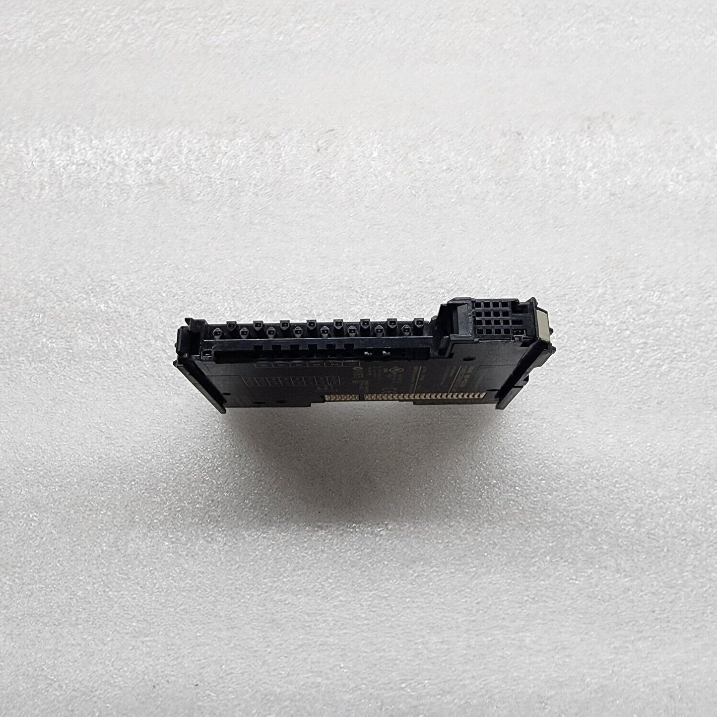 OMRON NX-PC0020 POWER CONNECTION UNIT