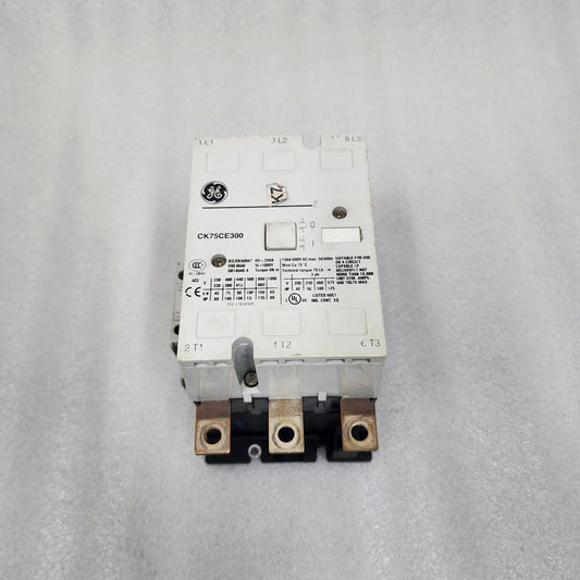GENERAL ELECTRIC CK75CE300 3-POLE CIRCUIT BREAKER 250A 24VDC