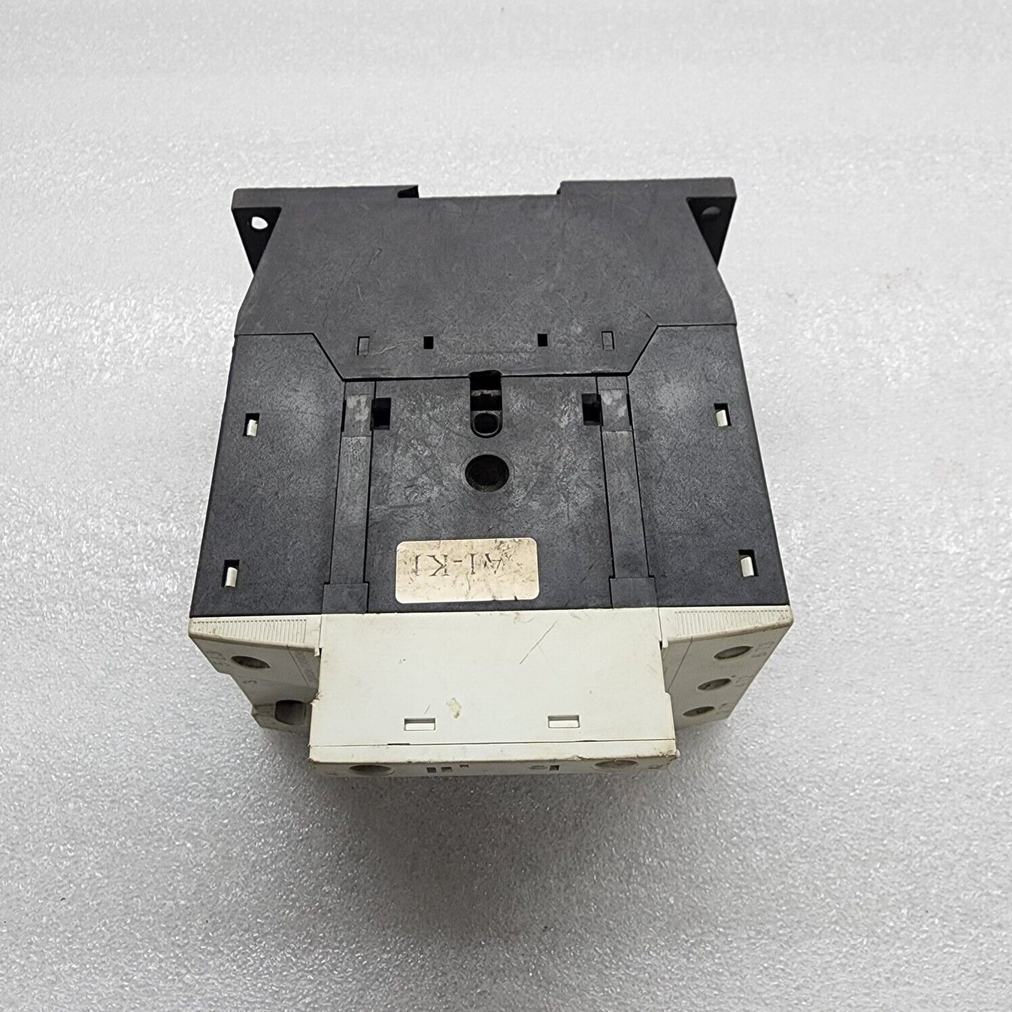 MOELLER DIL M50 MAGNETIC CONTACTOR DIL M(C) 50 230-240V