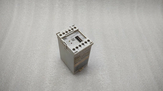 ABB SPEM30B105 MOTOR PROTECTION RELAY 230V
