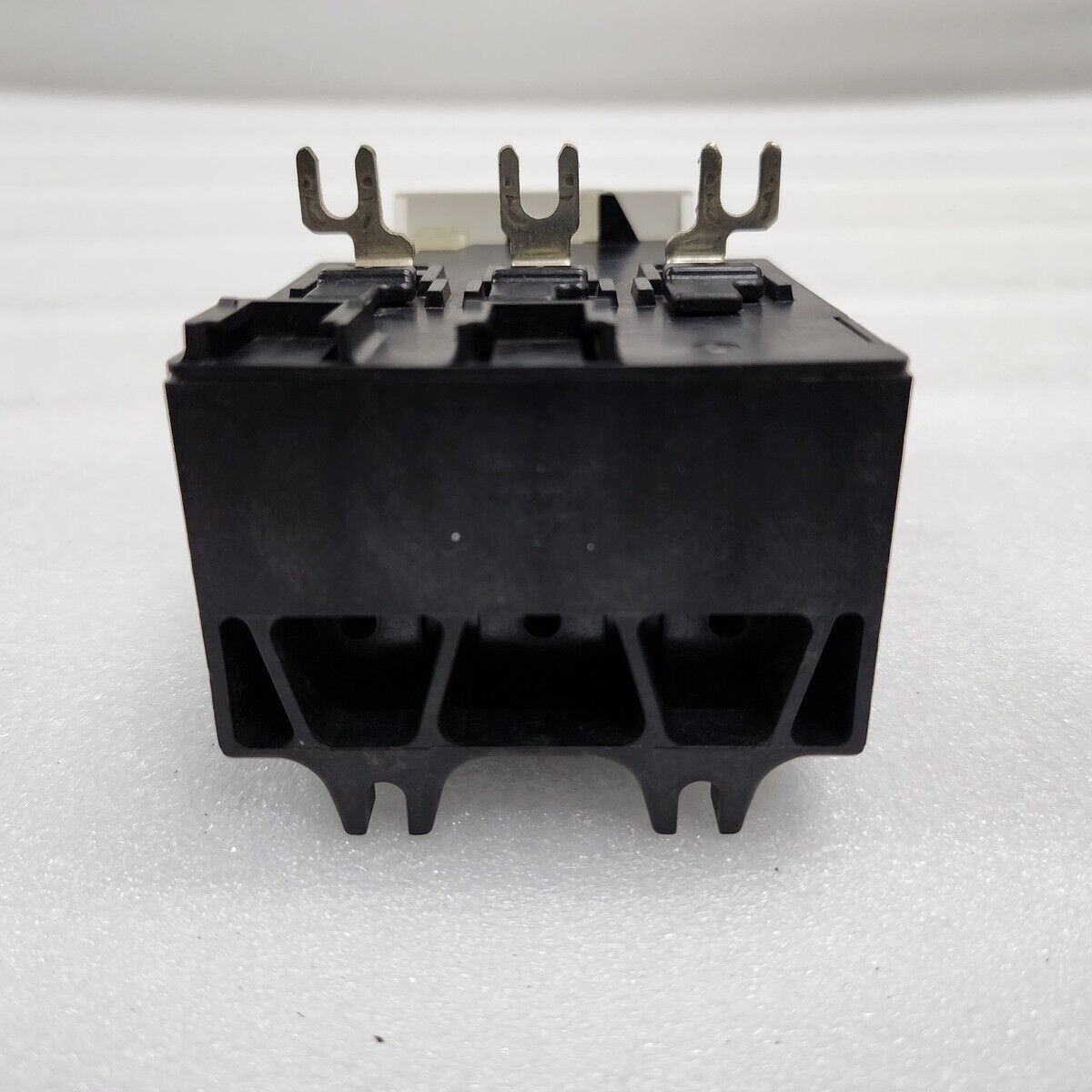 ALLEN BRADLEY CAT 592-A2EA SER A OVERLOAD RELAY 1.6-5.0 A