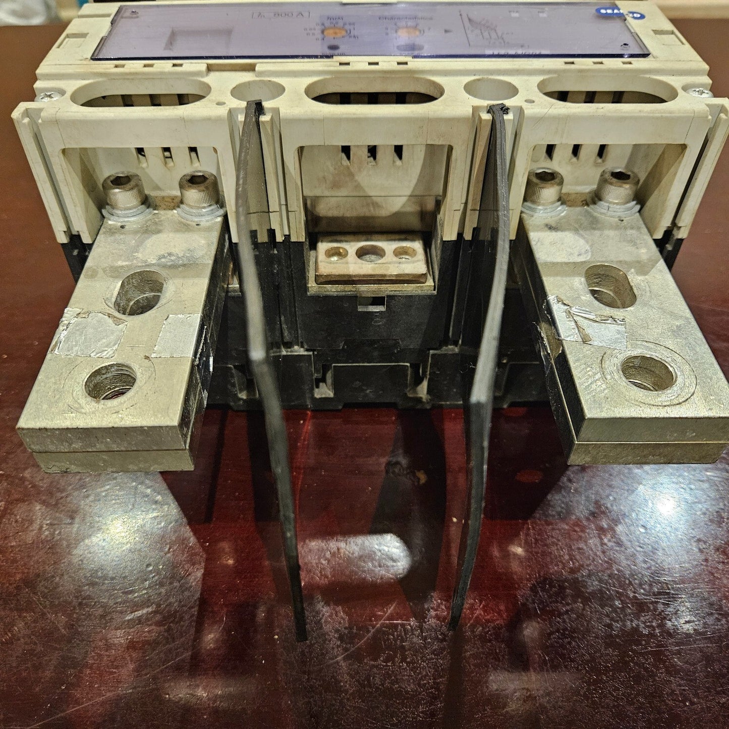 TERASAKI H800-NE 3-POLE CIRCUIT BREAKER 800A