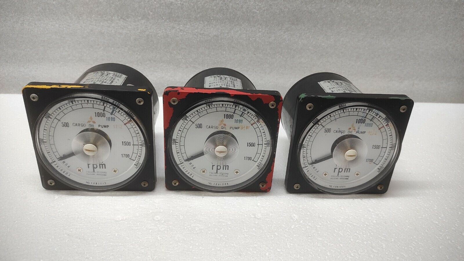 TSUJIDO SEISAKU PRESSURE RPM INDICATOR CARGO OIL PUMP FUJISAWA HIROSHIMA