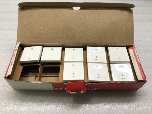 LEGRAND 572 047 DOUBLE POLE SWITCH ONE WAY WITH INDICATOR 20AX 250V LOT OF 8 PC
