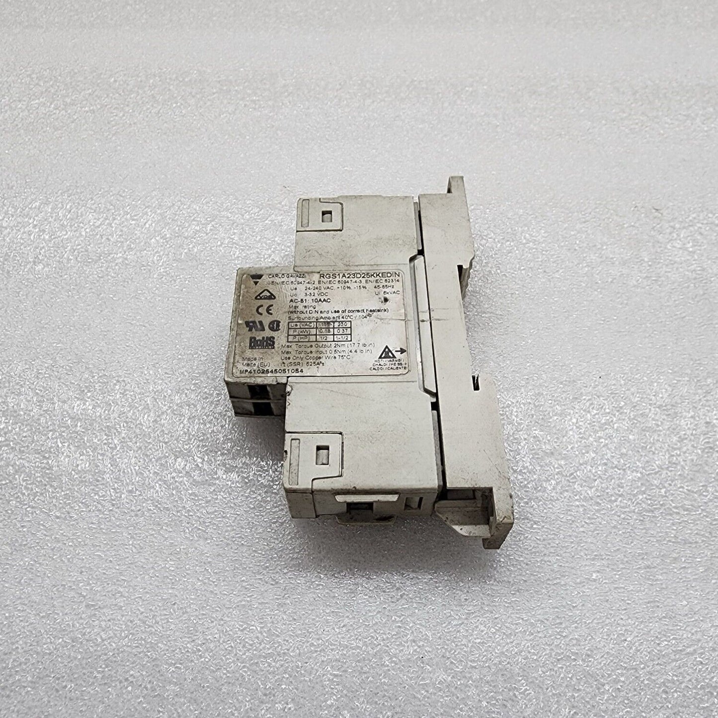 CARLO GAVAZZI RGS1A23D25KKEDIN SOLID STATE RELAY 24-240VAC/3-32VDC