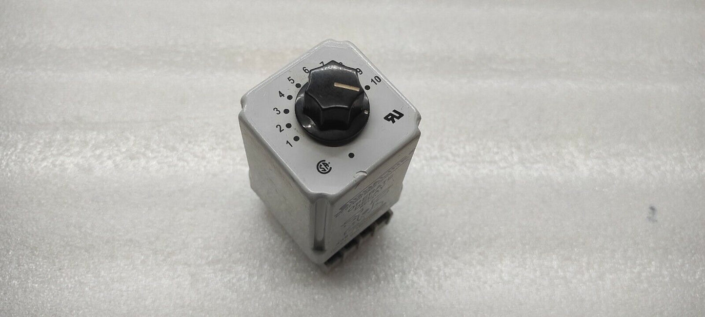 SIGNALINE 330-120V-10SEC OPERATE DELAY RELAY 