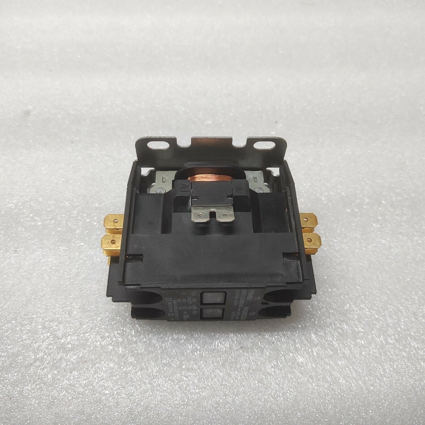 XIAMEN HONGMEI XMC0-322-EBBC012 CONTACTOR HN52KC024 COIL VOLTAGE 24VAC