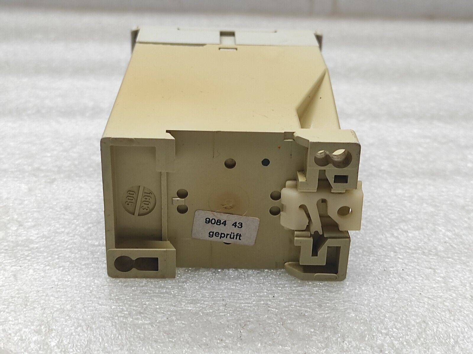 DOLD AA 9962.82 MINI TIMER 0016935 220V AA996282