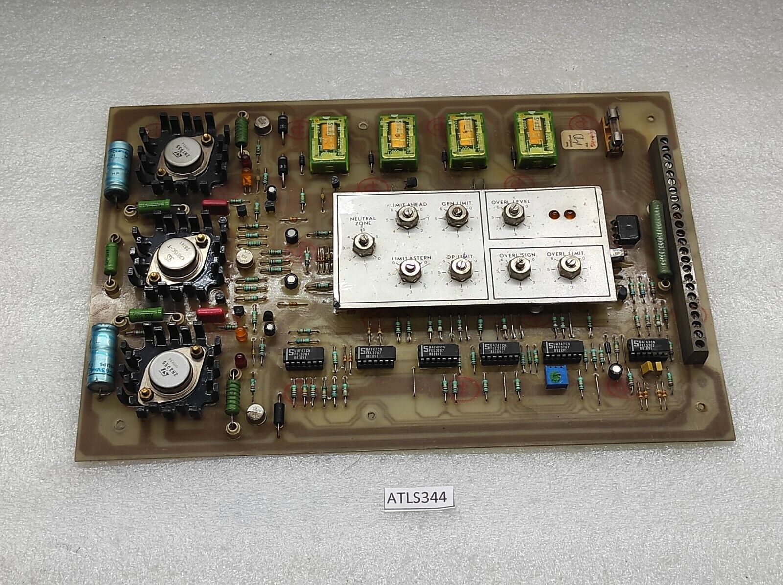 AUTRONICS 82058 PCB DE HOOP GROENPOL