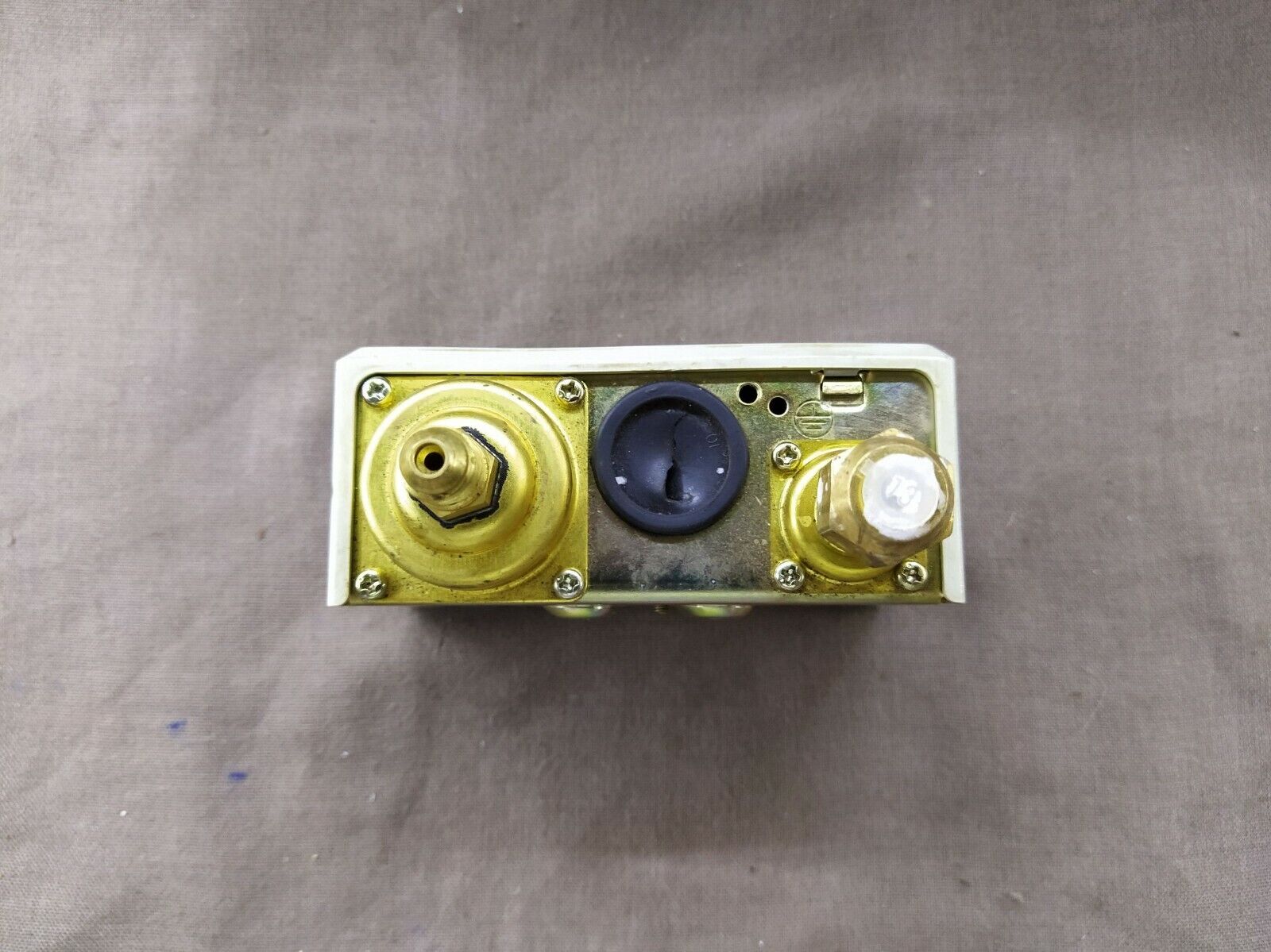 Saginomiya DNS-D606M 5244 Pressure Switch Max Working Pressure 15(LP)-33(HP) KGF