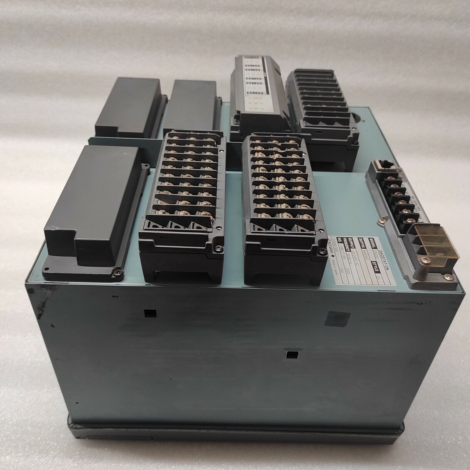 YOKOGAWA DX220-1-2 DAQ STATION DX200-S60 DIGITAL CHART RECORDER 100-240VAC