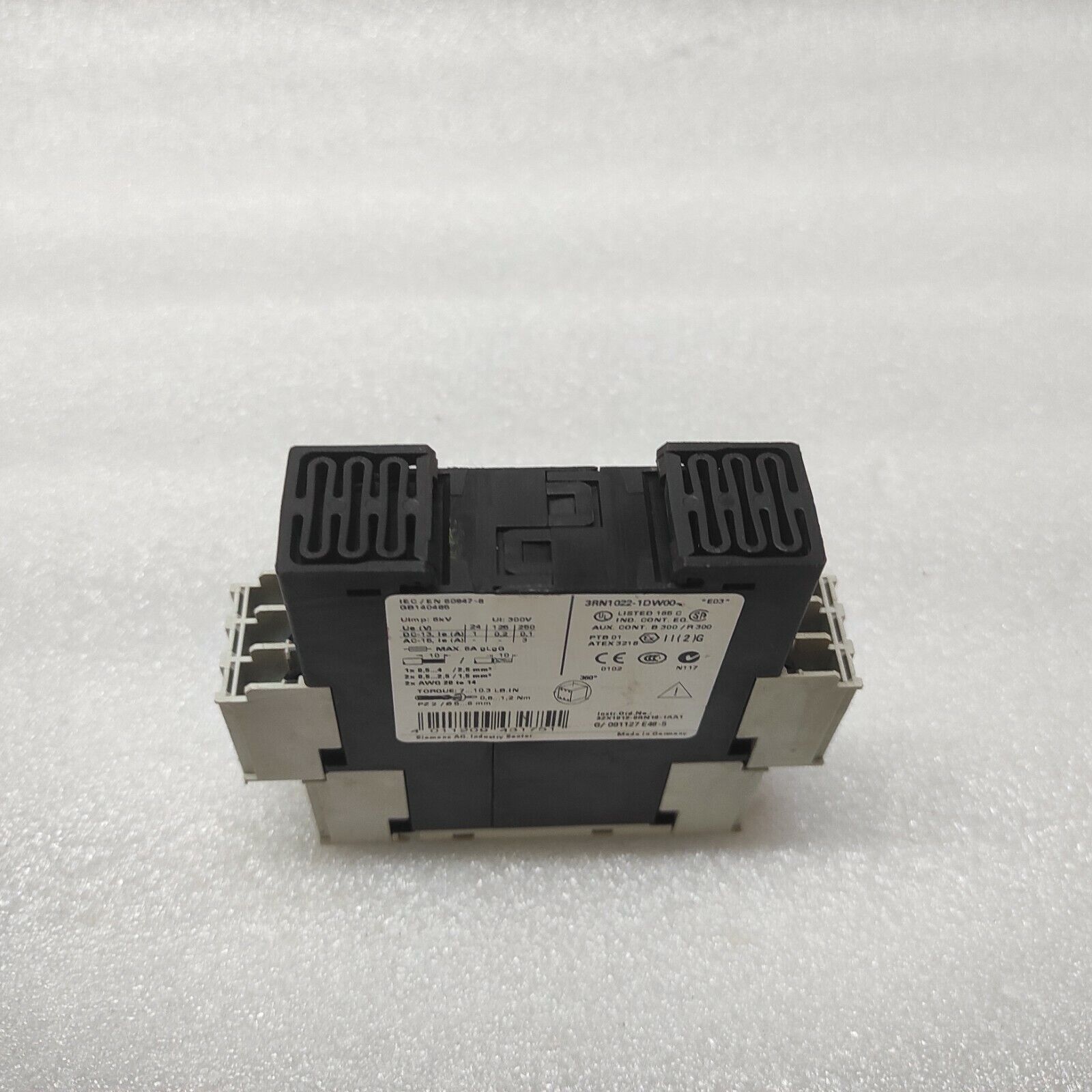 SIEMENS 3RN1022-1DW00 TEMPERATURE MONITORING RELAY 24-240VUC