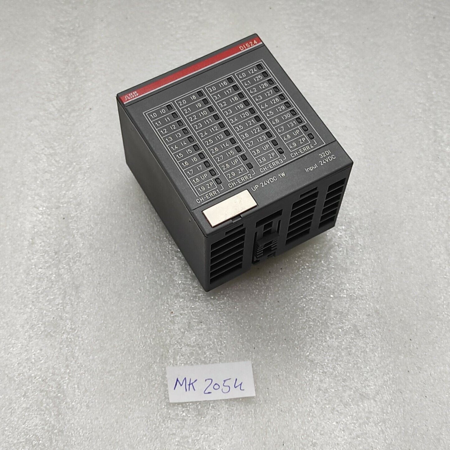 ABB DI524-B8 DIGITAL INPUT MODULE 1SAP240000R0001