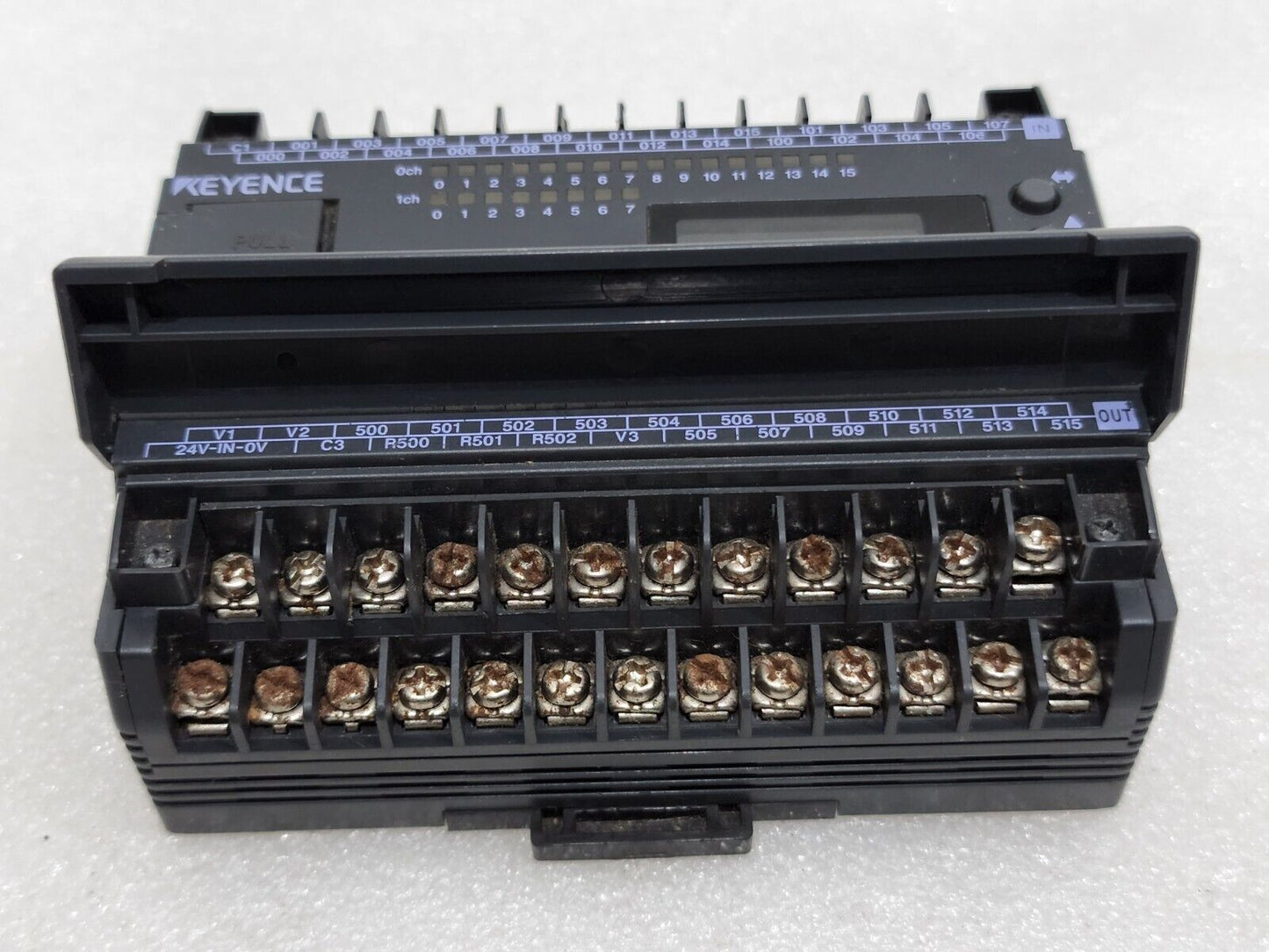 KEYENCE KV-40DT BASE UNIT 