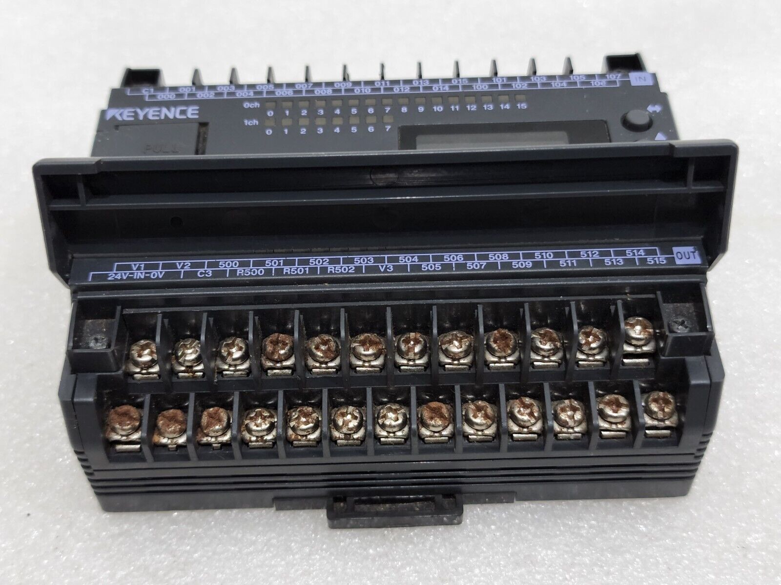 KEYENCE KV-40DT BASE UNIT 