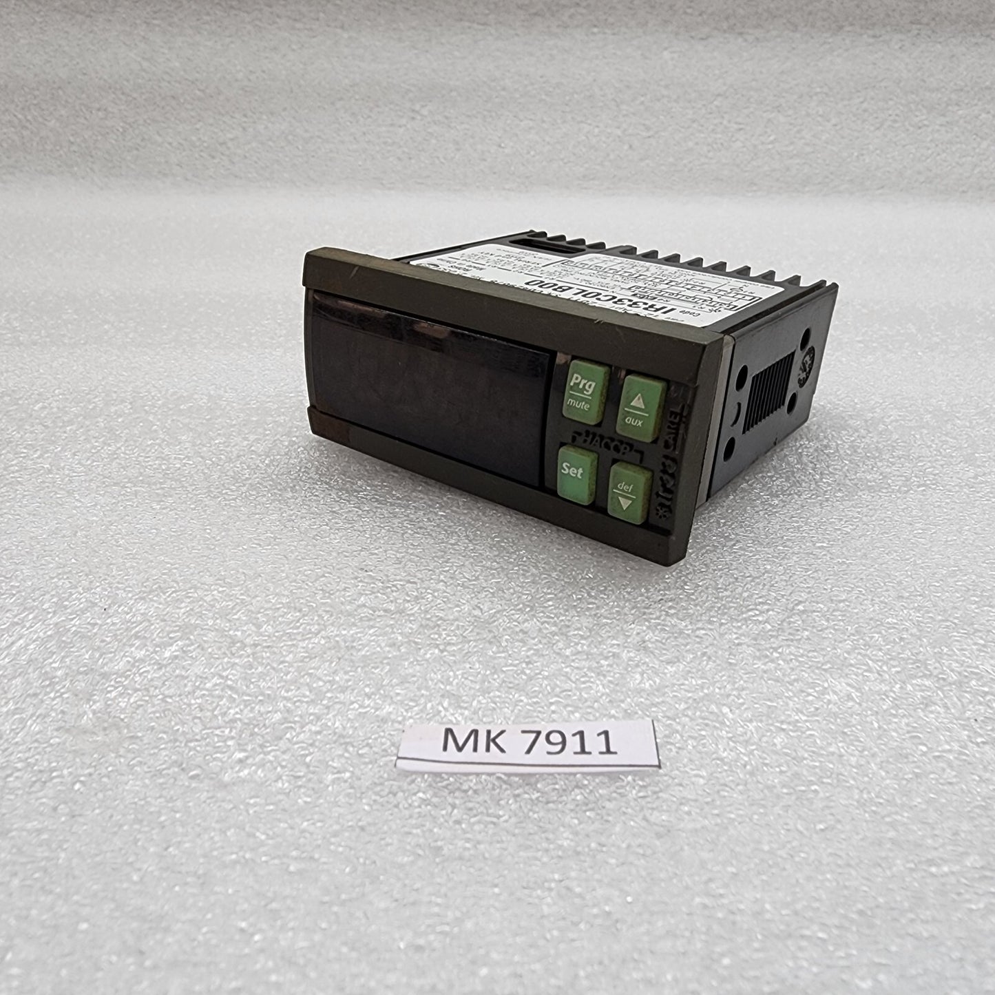 CAREL IR33C0LB00 TEMPERATURE PROCESS CONTROLLER