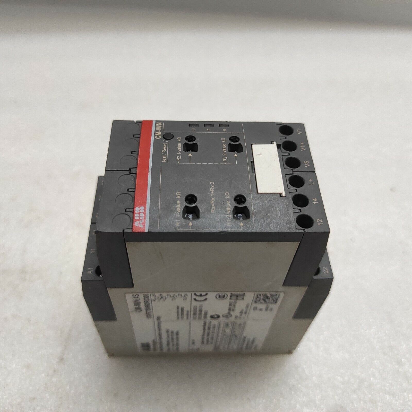 ABB CM-IWN.4S INSULATION MONITORING RELAY 24-240VAC/DC