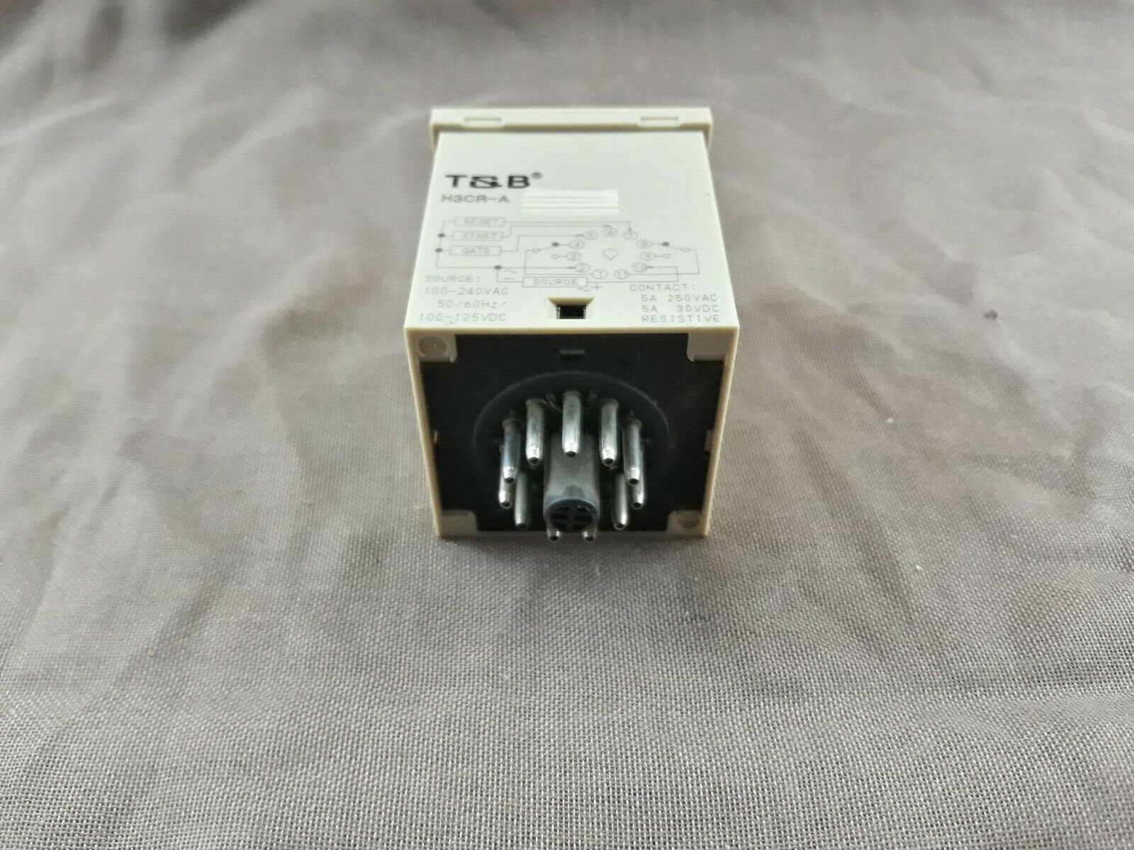 T&B H3CR-A Timer 100-240 VAC