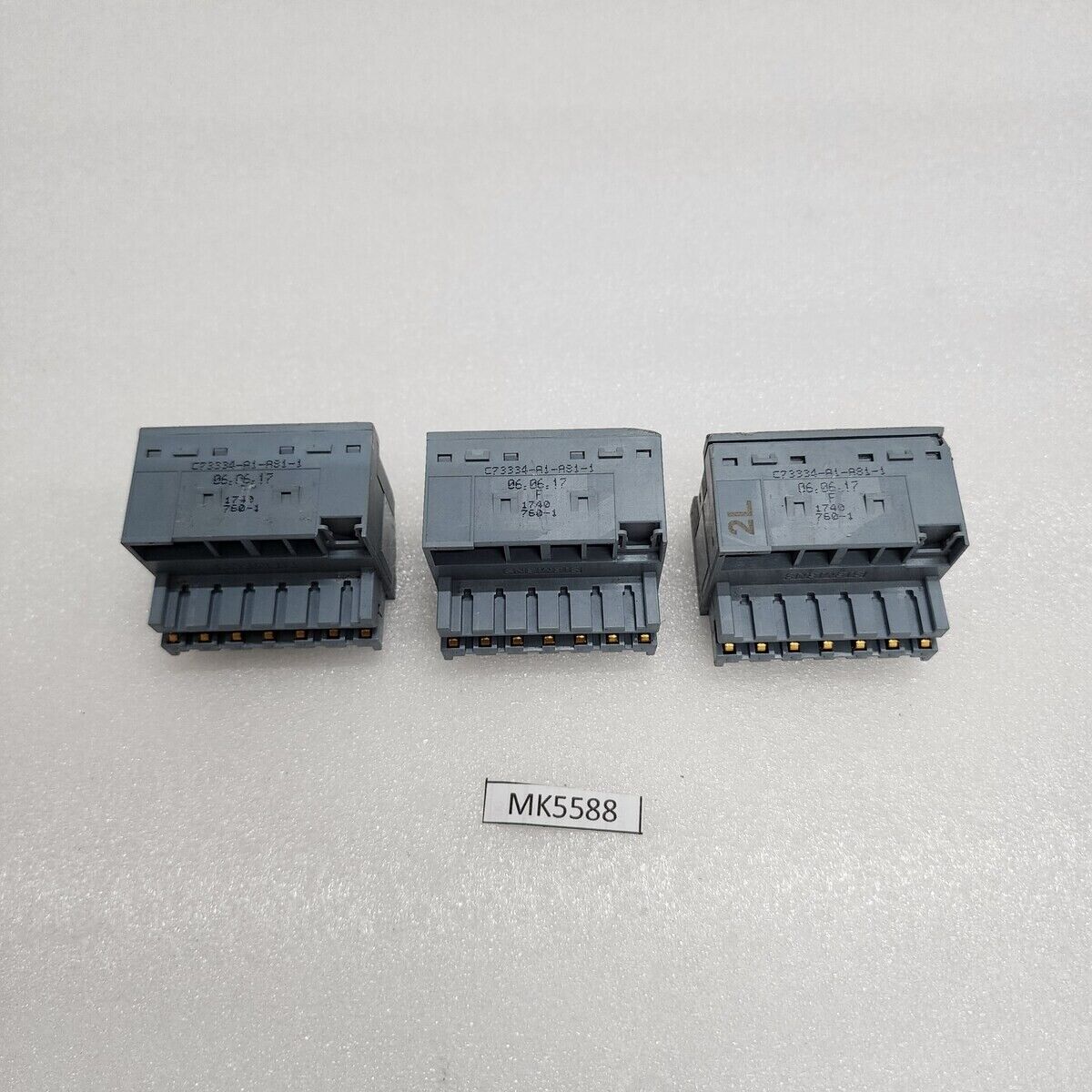 SIEMENS C73334-A1-A81-1 TERMINAL BLOCK