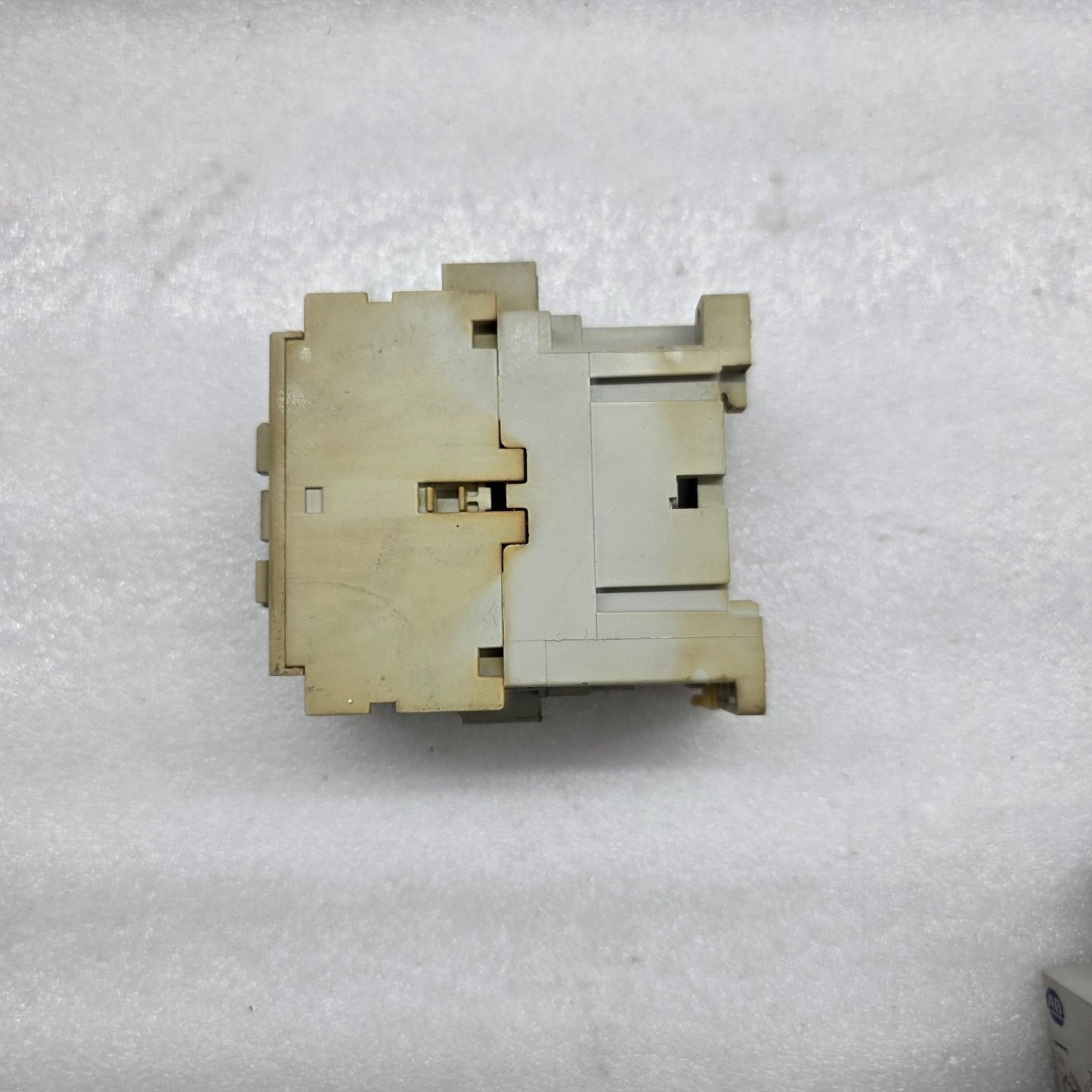 ALLEN BRADLEY CAT 100-C12-10 32A MAGNETIC CONTACTOR 24V AC