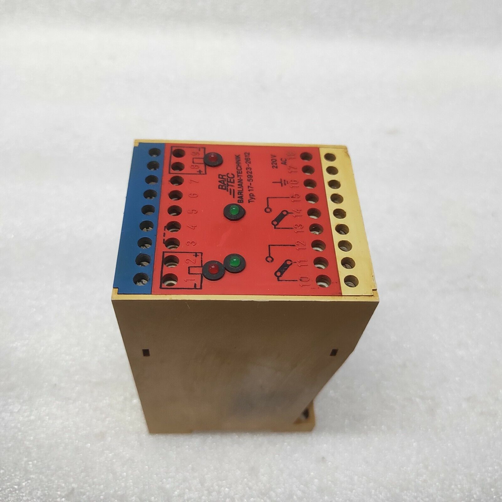 BARLIAN TECHNIK 17-5923-2612 SWITCH AMPLIFIER 220V