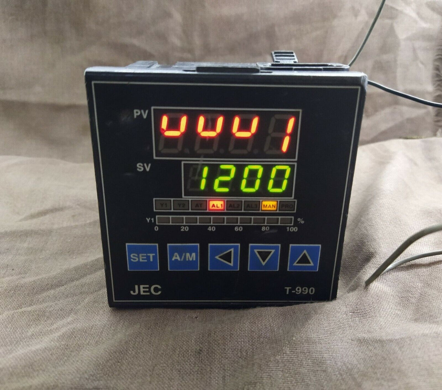 JEC T-990 PID Control Instrument T-990-301000 T990 Thermostat