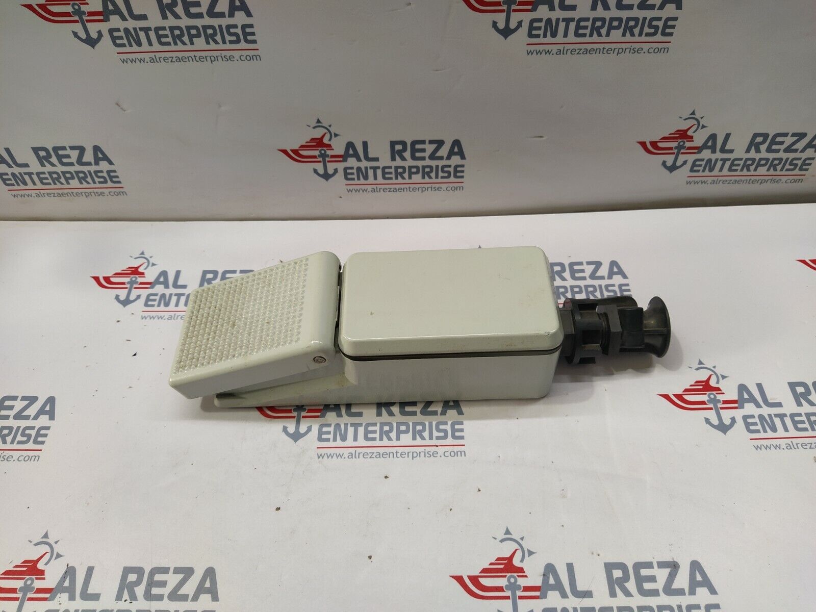 STAHL 8334/1 11-1-1 FOOT SWITCH