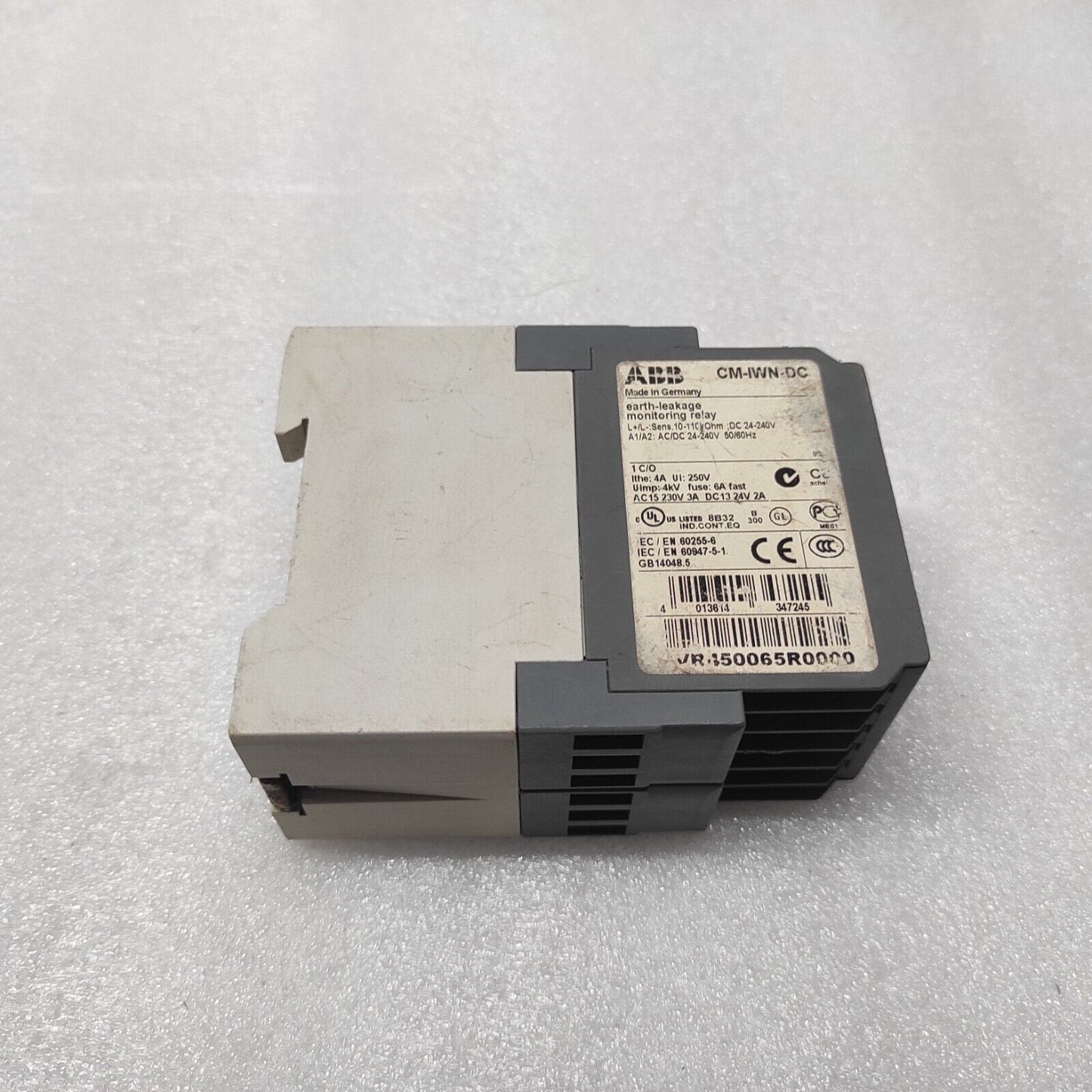 ABB CM-IWN-DC INSULATION MONITORING RELAY 1SVR450065R0000 24-240VAC/DC