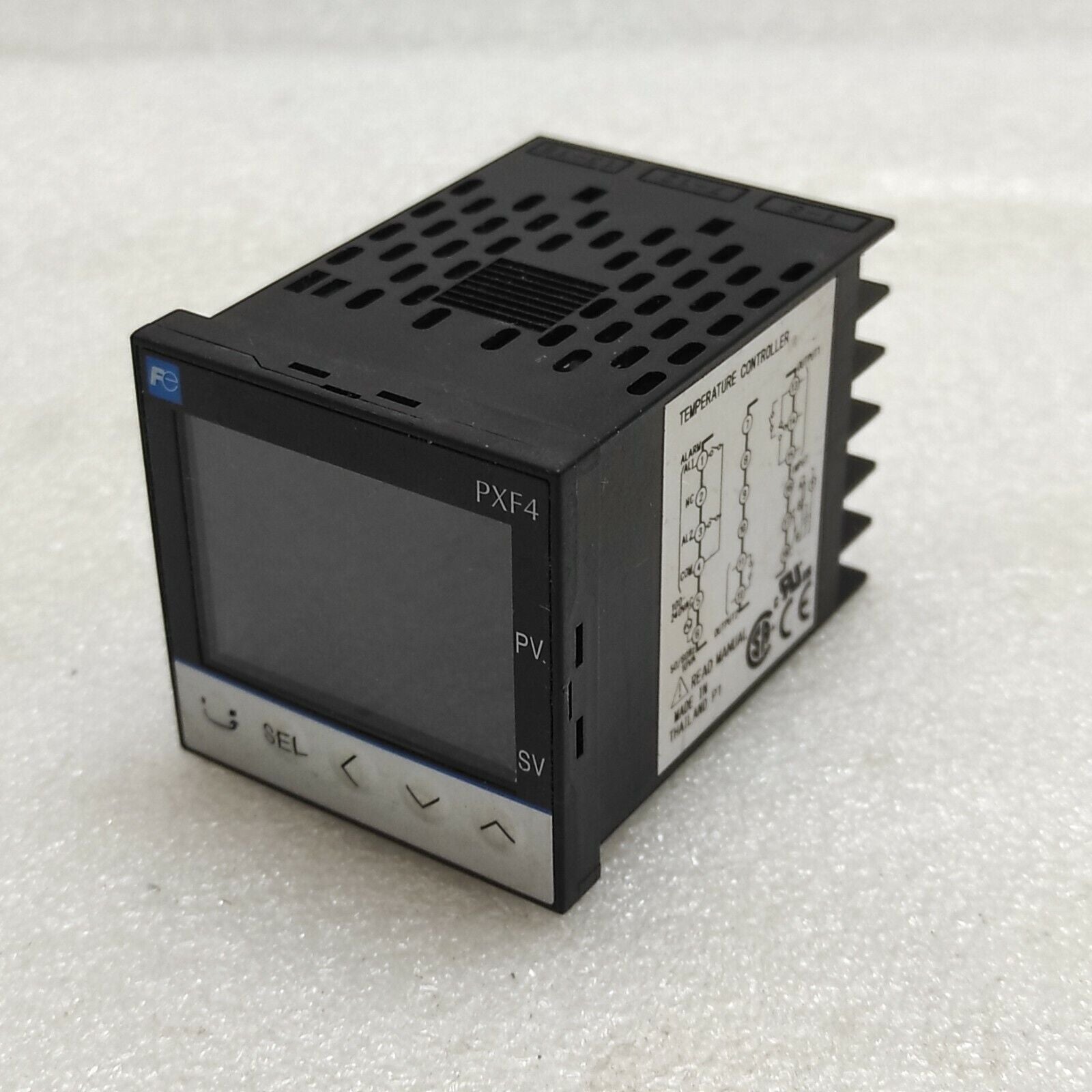 FUJI ELECTRIC PXF4 TEMPERATURE CONTROLLER PXF4ABA2-FV100-P 100-240V 48X48 MM